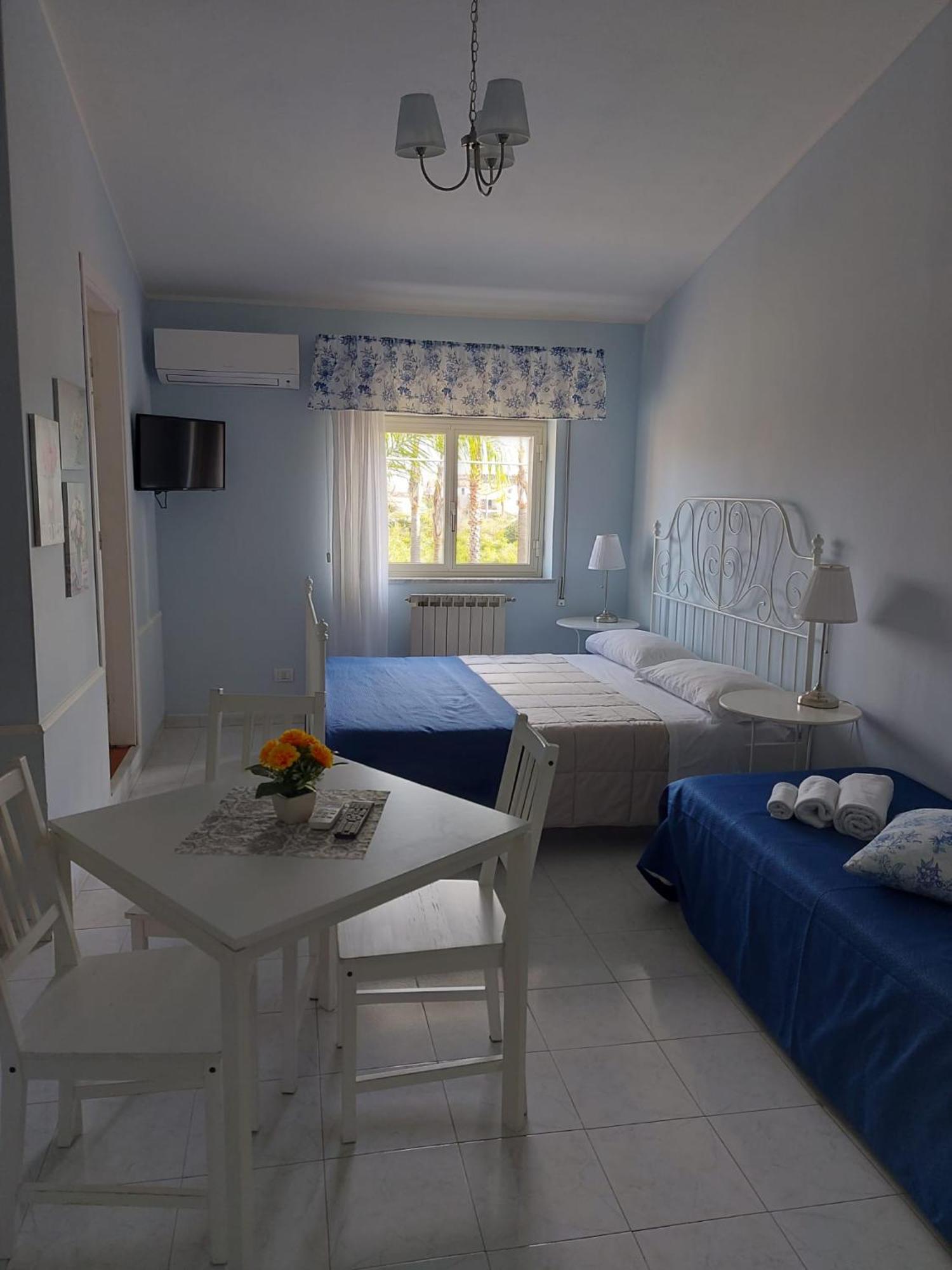 Villa Nadira Giardini Naxos Ngoại thất bức ảnh