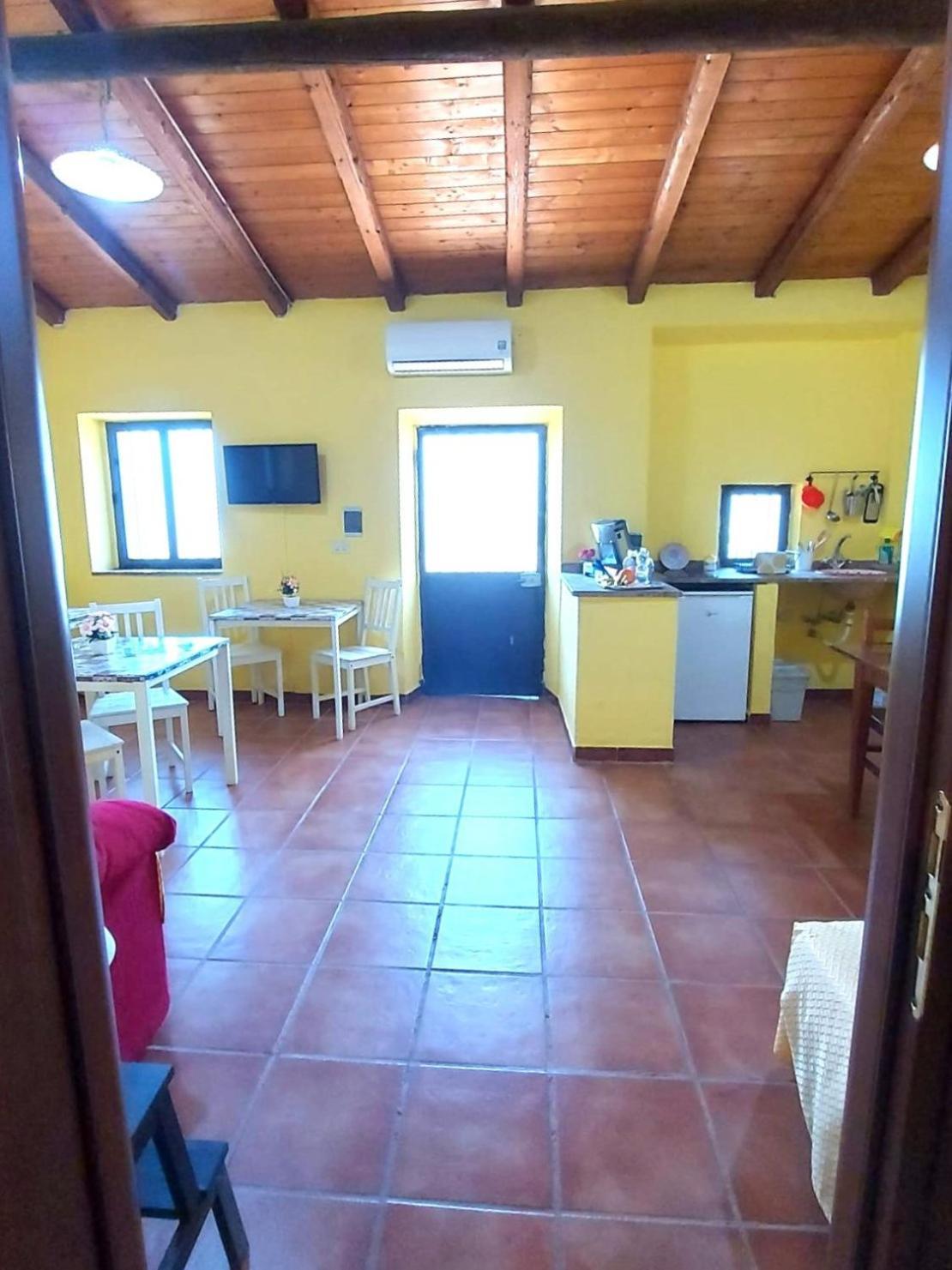 Villa Nadira Giardini Naxos Ngoại thất bức ảnh