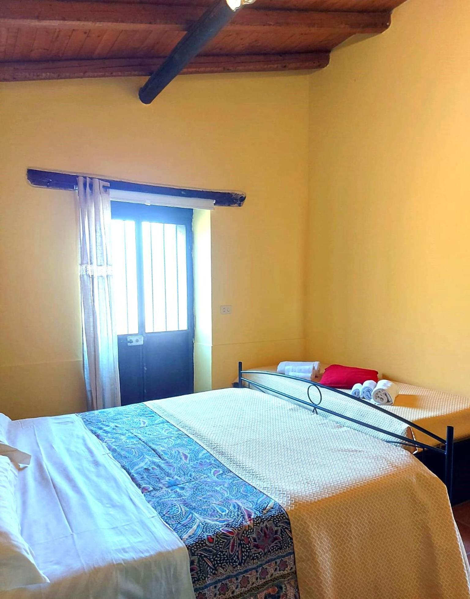 Villa Nadira Giardini Naxos Ngoại thất bức ảnh